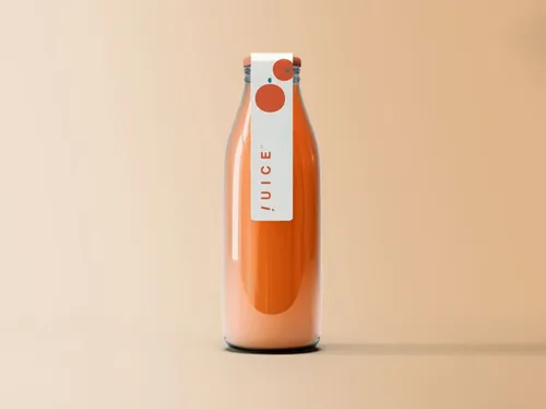 带有金属盖的果汁饮料玻璃瓶包装设计展示样机模板 Labeled Juice Bottle Mockup