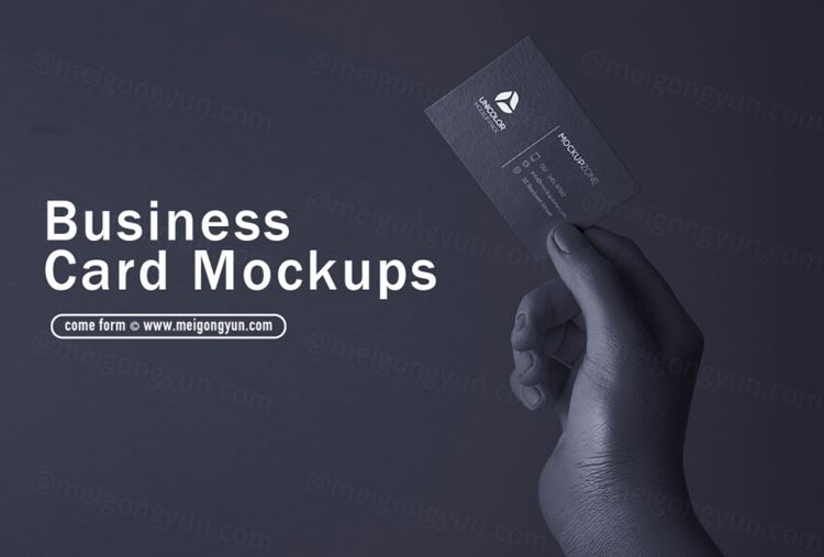手握名片样机贴图 Business Card Mockups