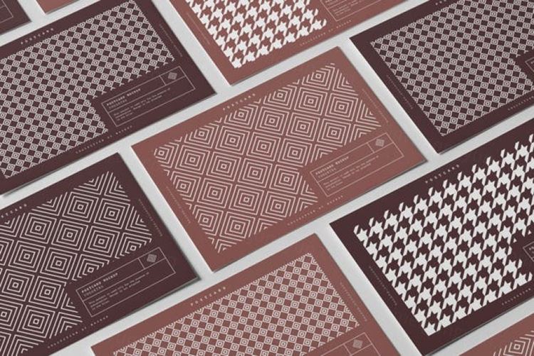 明信片卡片样机模板 Postcard Mockup