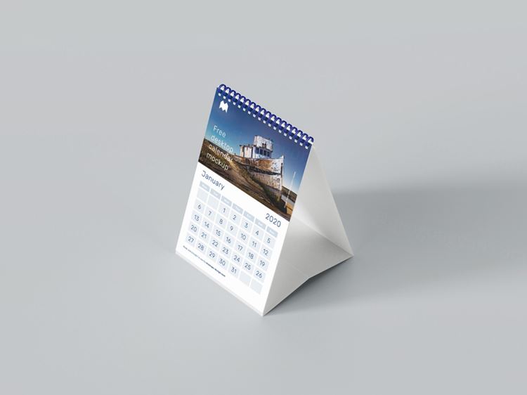 A5桌面日历台历设计展示样机PSD模板 A5 desk calendar mockup