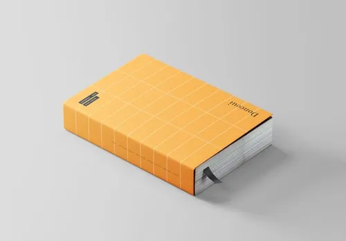 厚软封面图书封面视角图样机模板 Thick Softcover Book Mockup