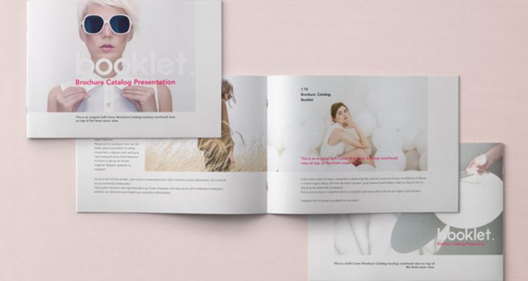 书籍杂志画册模型PSD贴图模板A4 Landscape Psd Brochure Mockup