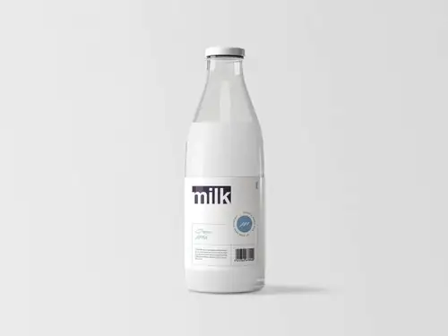 牛奶玻璃瓶外观设计图样机模板  Milk Bottle Mockup 样机模版