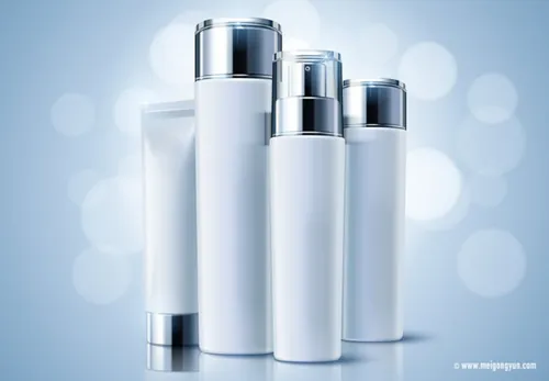 高端护肤品套装包装AI矢量海报模板Cosmetic posters AI template