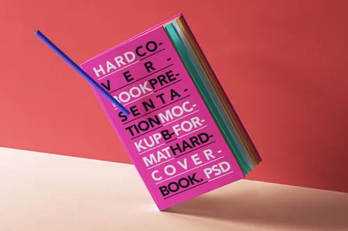 一个非常引人注目的重力psd精装书样机 Hardcover Psd Book Mockup Presentation