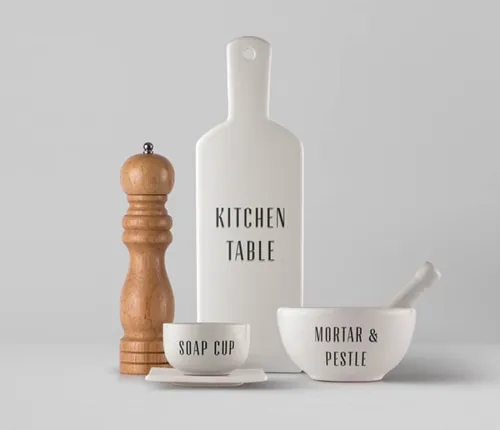 胡椒磨，砂浆和桌子样机 Tableware Psd Mockup Vol5