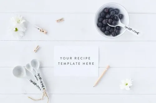 食谱卡片样机模板 Recipe card mock up