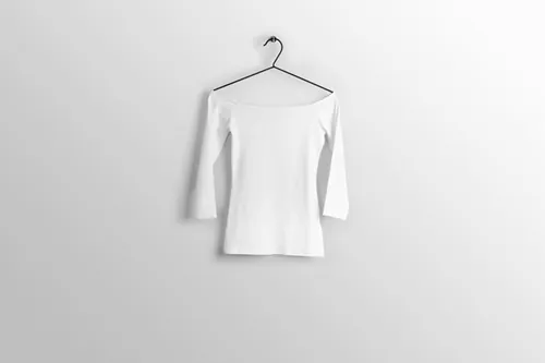 女士七分袖露肩性感T恤服饰设计品牌提案样机模板 Mockup clothing