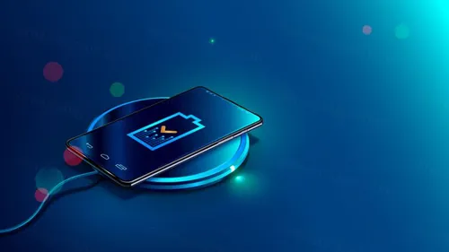 智能手机无线充电2.5D等距设计风格概念矢量插画素材