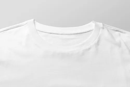 T恤标签衣服领标品牌标设计展示样机提案PSD模板 T-shirt label mock-up