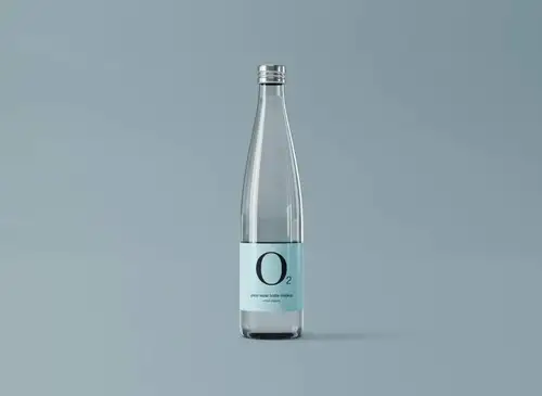 极简设计风格玻璃纯净水矿泉水瓶外观设计图样机 Minimal Glass Water Bo