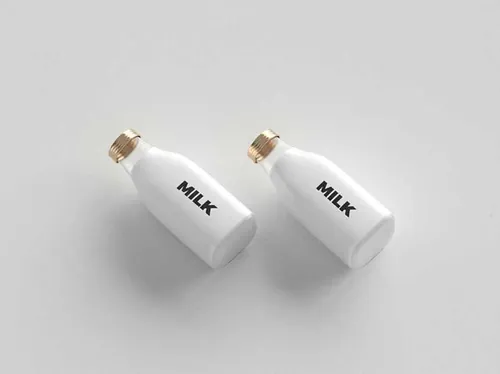 白色瓶子包装设计样机展示模版 Minimal Bottle Mockup