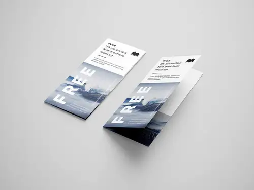 手风琴四折页宣传小册子设计展示样机PSD模板 Accordion Brochure Moc