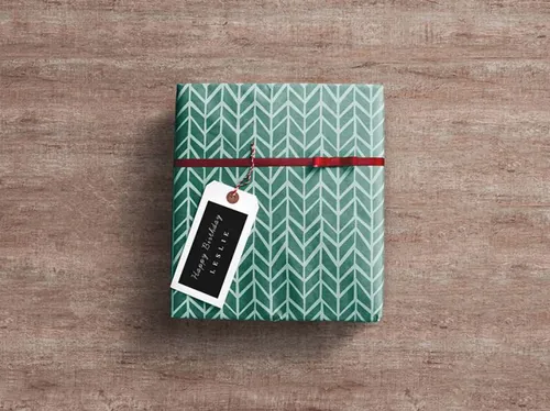 Gift Wrap Box PSD Mockup 礼盒包装贴图展示