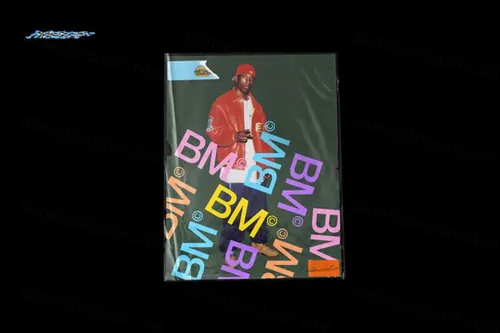 潮流褶皱塑料袋包装海报传单设计展示贴图样机 Blkmarket – Crinkled Plastic Poster