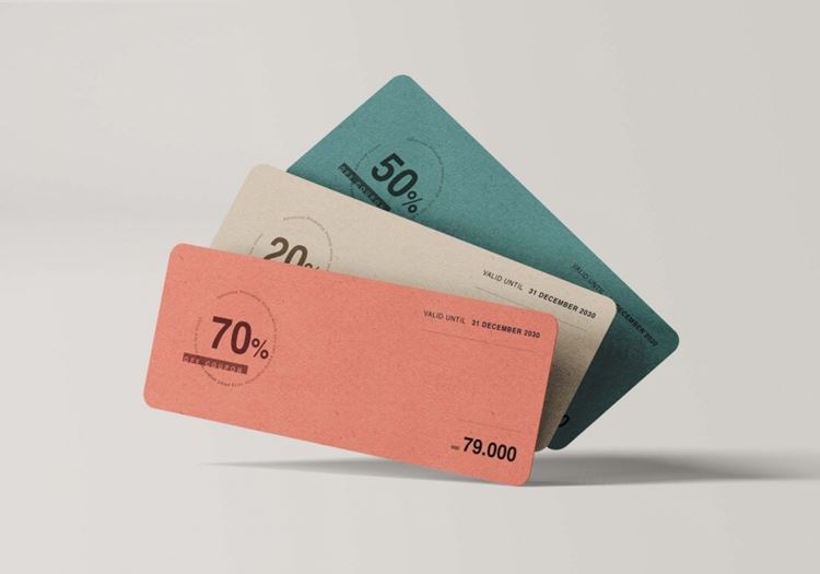 小尺寸活动门票/入场券样机模板 Coupon Card Mockups