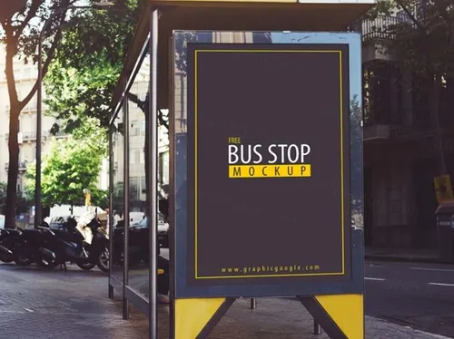 Bus Stop Advertising Mockup 公交站台场景海报展示模版