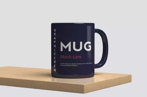 木桌场景近景视角马克杯样机模板 Close up mug mockup on the wood