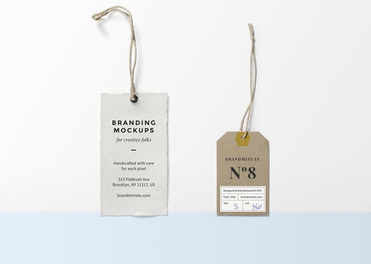 白色棉纸/牛皮纸压印文字服装吊牌贴图样机