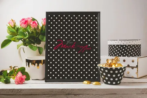 美丽框架模型PSD贴图模板Beautiful Glamour Photo Frame Mock-up Psd