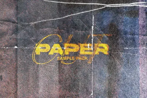 复古未来派仿旧褶皱划痕折痕撕裂灰尘纸张纹理素材免费下载 Pa