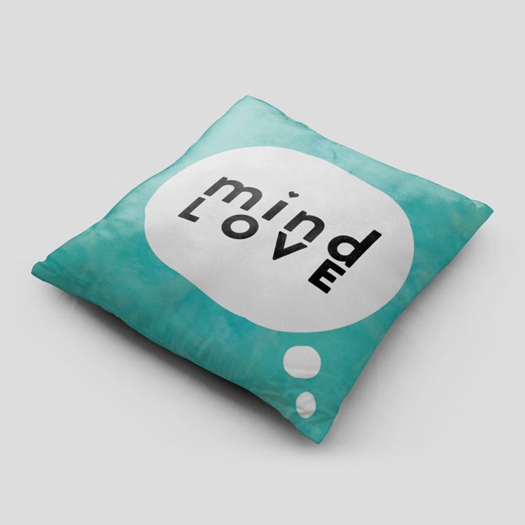 抱枕枕头靠枕样机贴图展示模版 Pillow Mockup