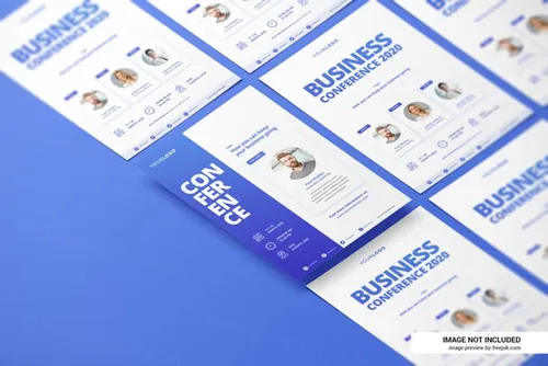 2.5D视角创意简历传单海报平铺设计展示样机PSD模板 Creative resume or flyer mockup
