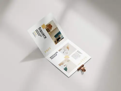 折叠方形小册子宣传册设计提案样机PSD模板 Folded Square Brochure