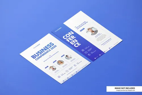 创意简历传单海报设计展示样机PSD模板 Creative resume or flyer mockup