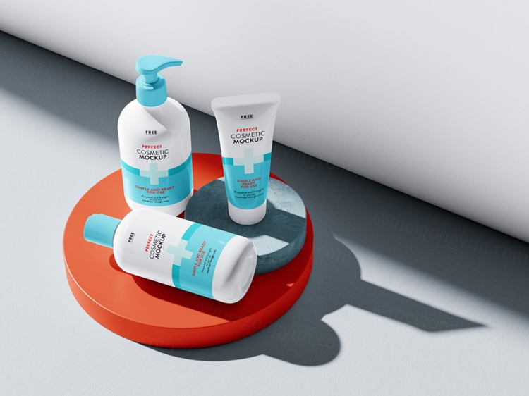 美容护肤品洗浴用品包装设计贴图样机模板 Set of Cosmetics Mockup