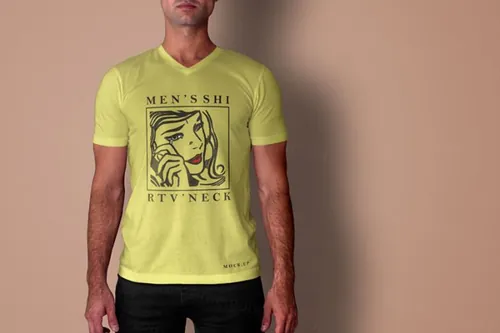男士T恤样机V领 Psd Men T-shirt Mockup V-Neck