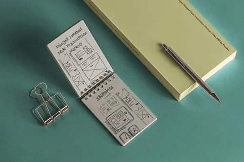 办公桌Psd环形记事本样机 Desk Psd Ringed Notepad Mockup