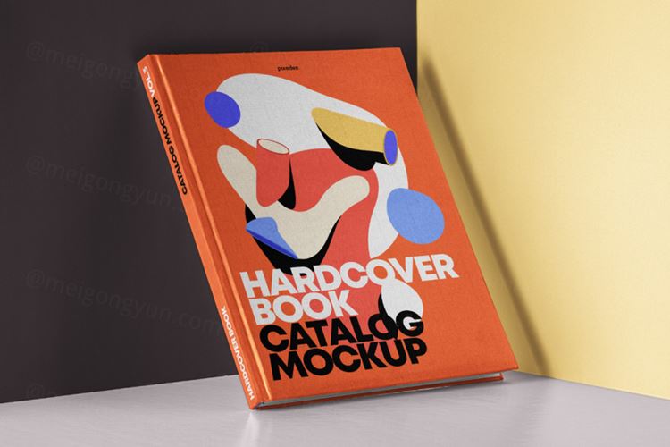精美的目录psd精装书样机 Psd Hardcover Book Catalog Mockup 3