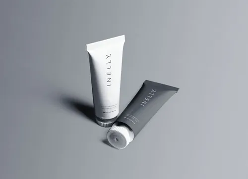 透明背景的化妆品包装贴图样机模板 Paint Tubes Mockup