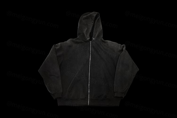潮流街头拉链加厚连帽卫衣连帽衫服饰设计贴图样机模板 Vintage Zip-Up Hoodie Mockup