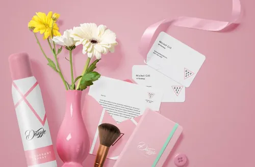 鲜花花瓶实体模型场景Mockup Scene With 8 Customizable Objects