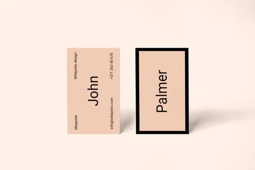 精致的名片场景展示PSD样机模版 Realistic business card mockup