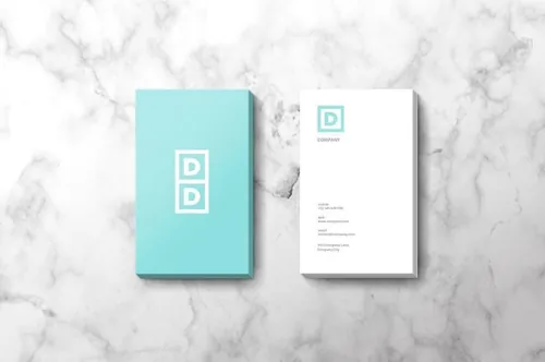 极简主义名片设计展示样机 Minimal Business Card Mockup