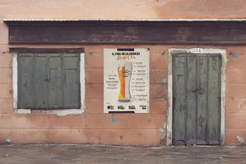 复古风格威尼斯墙壁海报宣传单展示模型 venetian-workshop-front-door