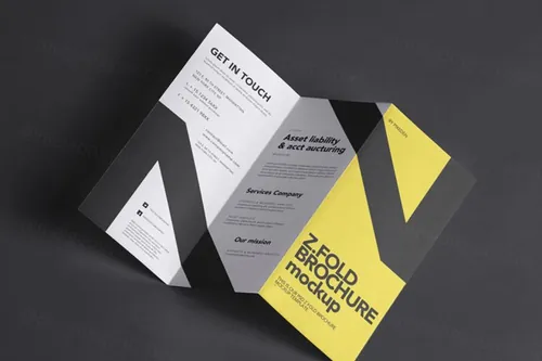 经典的折页小册子手册样机 Z-Fold Psd Brochure Mockup