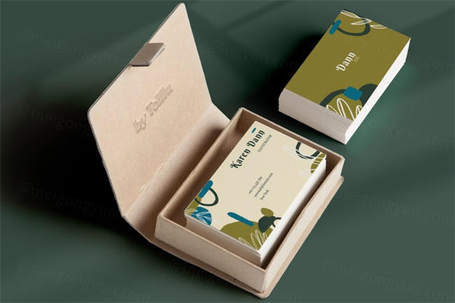 时尚高端简约抽象手绘风格的新孟菲斯风格名片设计模板