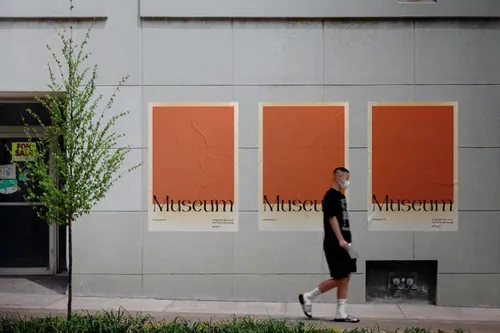 户外皱巴巴的宣传单海报广告设计贴图展示样机PSD模板 Wal