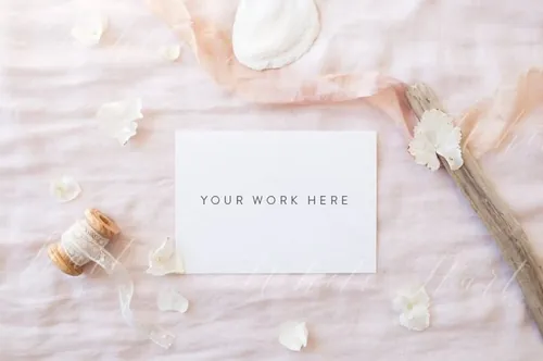 婚礼卡片样机模板 A6 card mock up