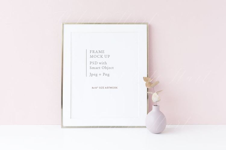 金边画框样机模板 Gold frame mock up