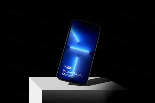 最新苹果手机样机模板素材 iPhone 13 Pro Mockup On Block Front View