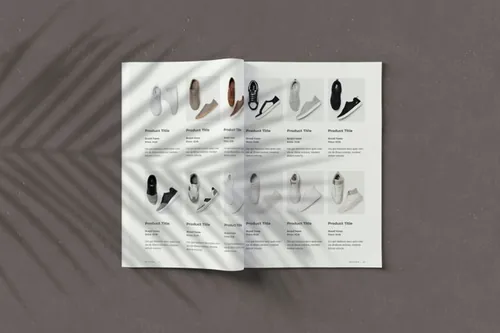 简单的杂志或画册设计展示样机（PSD）