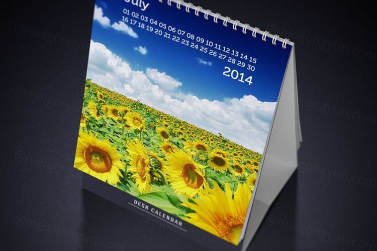 桌面台历日历样机模板 Desk Calendars Mockups