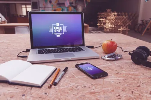 iPhone电子产品模型PSD贴图模板iPhone and Macbook Mockups