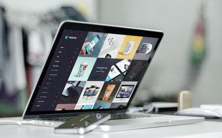 电脑模型实体模型PSD贴图模板Macbook Pro Retina PSD 3 Effect