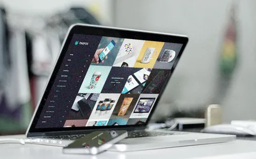 电脑模型实体模型PSD贴图模板Macbook Pro Retina PSD 3 Effect